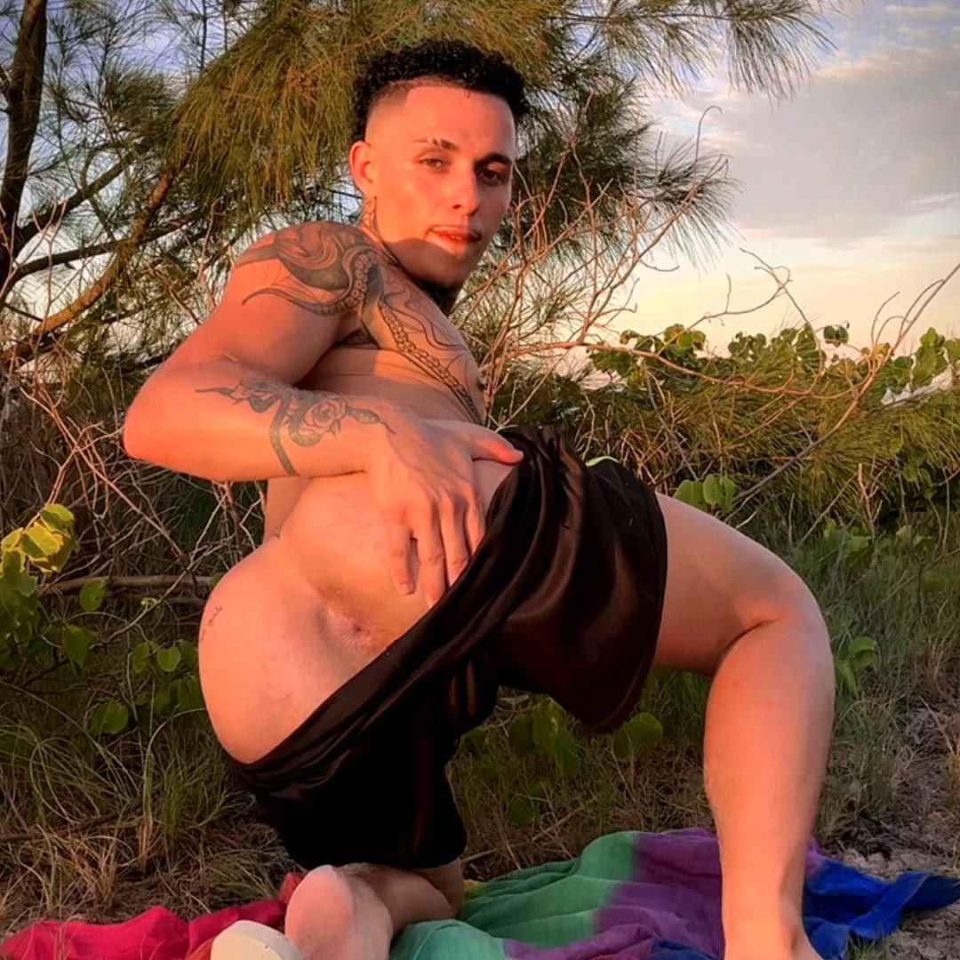 Amateur porn video with onlyfans model ggonzxxx <strong>@ggonzxxx</strong>