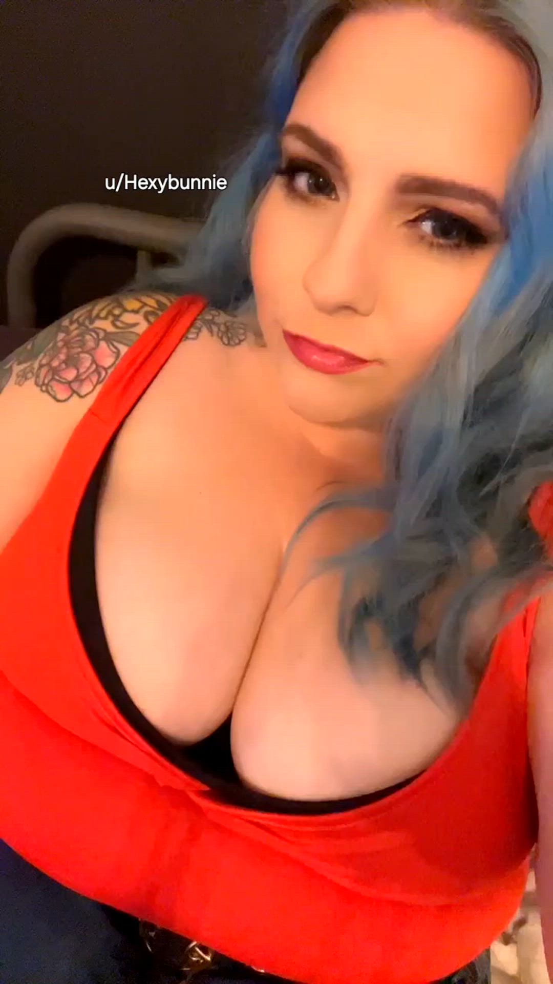 Big Tits porn video with onlyfans model hexybunnie <strong>@hexybunnie</strong>