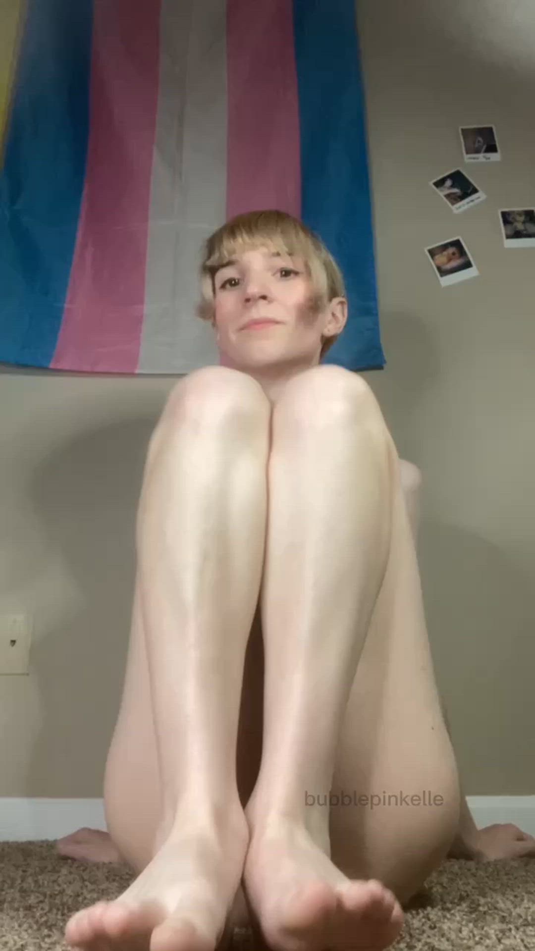 Amateur porn video with onlyfans model bubblepinkelle <strong>@bubblepinkelle</strong>