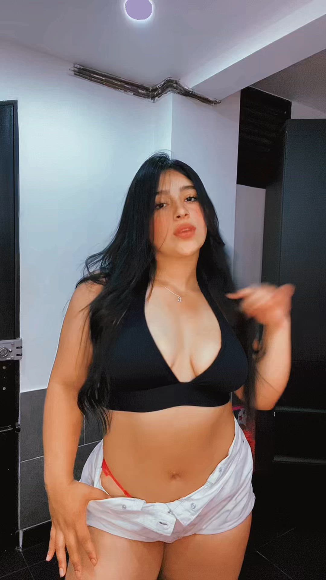 Big Ass porn video with onlyfans model Curvylatinoqueen <strong>@curvylatinoqueen5</strong>