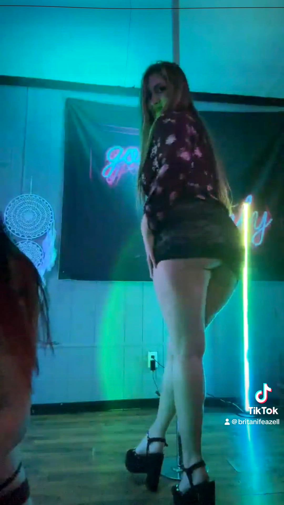 Ass porn video with onlyfans model snowbunnynola <strong>@snowbunnynola</strong>