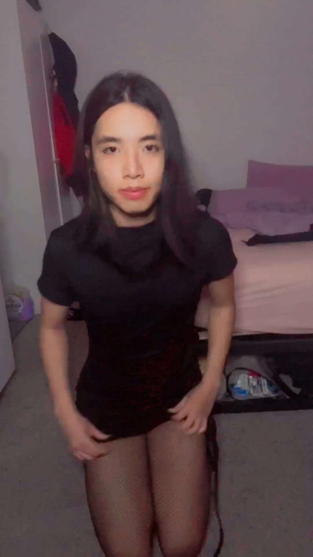 Trans porn video with onlyfans model  <strong>@asiancd18</strong>