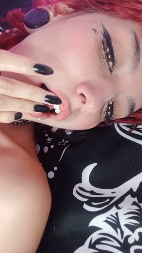 Teen porn video with onlyfans model nkitty69 <strong>@n.kitty</strong>