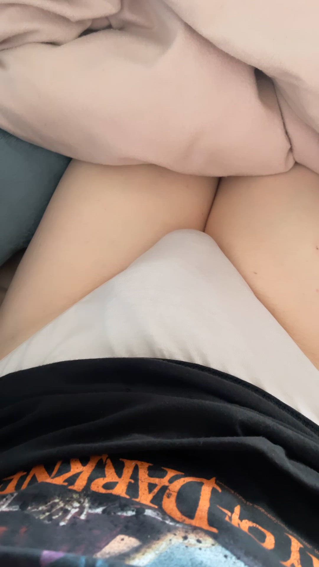 OnlyFans porn video with onlyfans model aimeesuspiria <strong>@aimeesuspiria</strong>