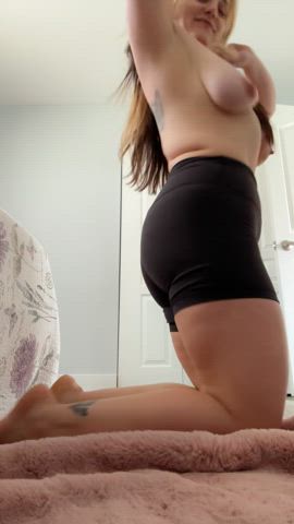 Ass porn video with onlyfans model truehoney244 <strong>@truehoney24</strong>