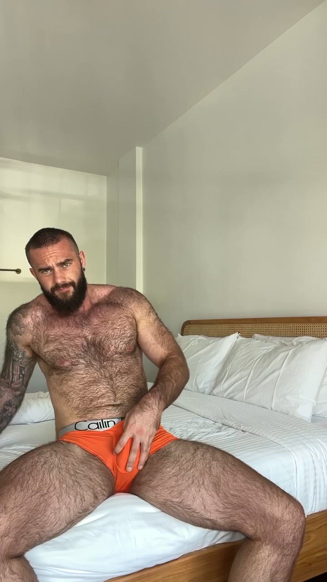 Big Dick porn video with onlyfans model hairyconor <strong>@bigirishconor</strong>