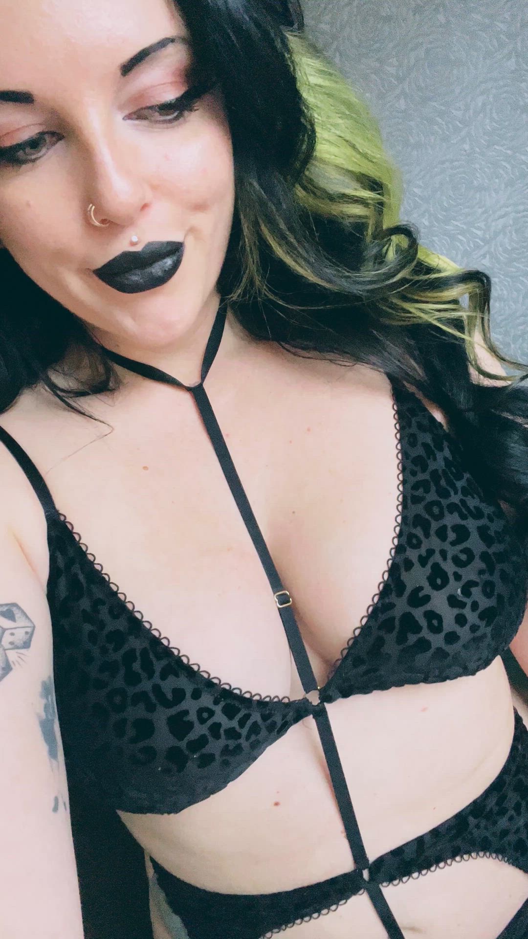 Big Tits porn video with onlyfans model rubybones <strong>@rubybones</strong>
