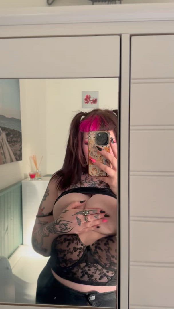 Tits porn video with onlyfans model Snap @blossom.bxtch <strong>@bigtiddygothiccgf</strong>