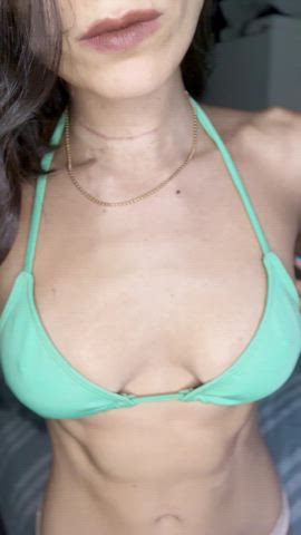 Tits porn video with onlyfans model brunetteq <strong>@goddesbrunettee</strong>