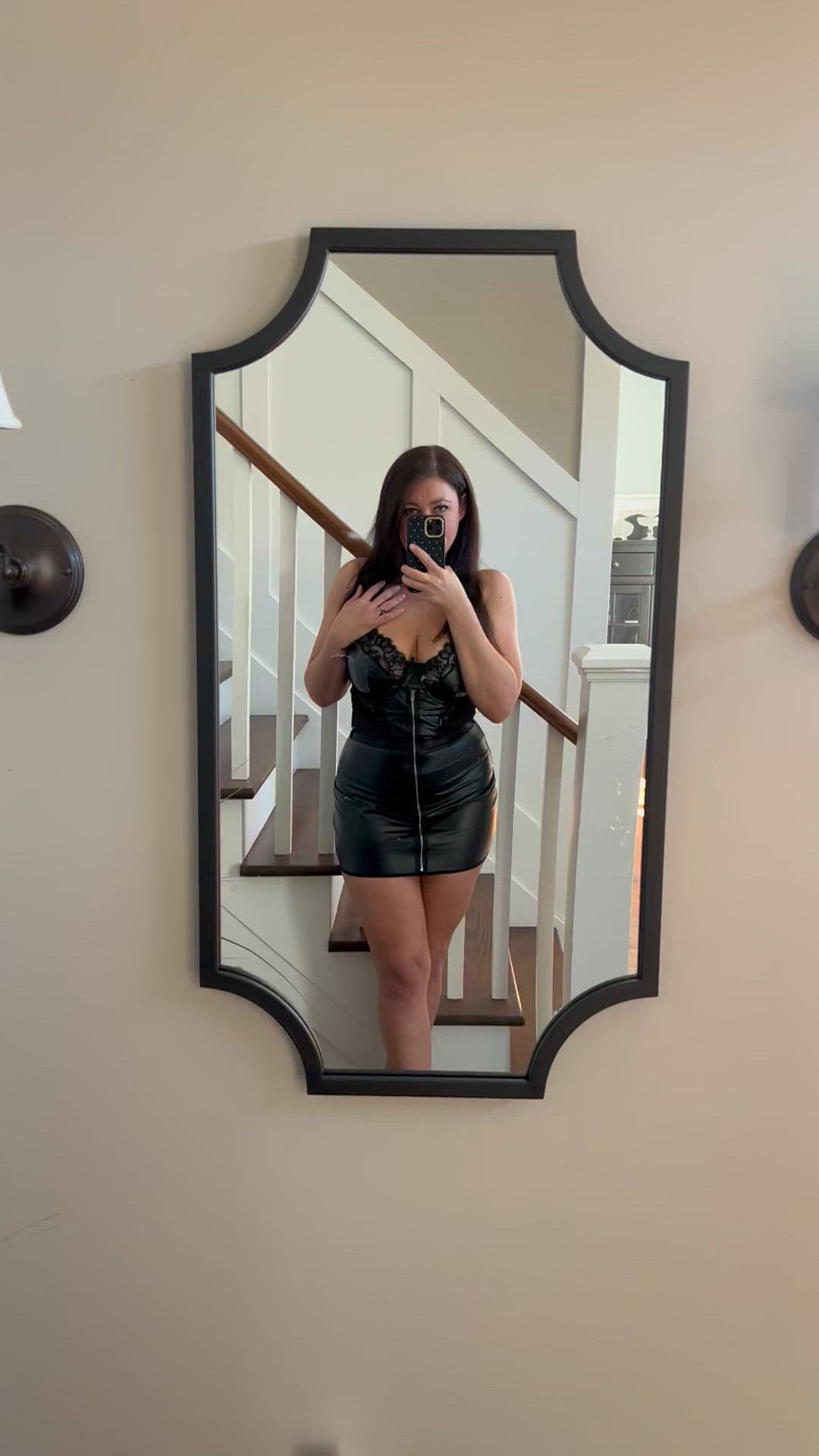 MILF porn video with onlyfans model AdrenaSapphire <strong>@adrenasapphire</strong>