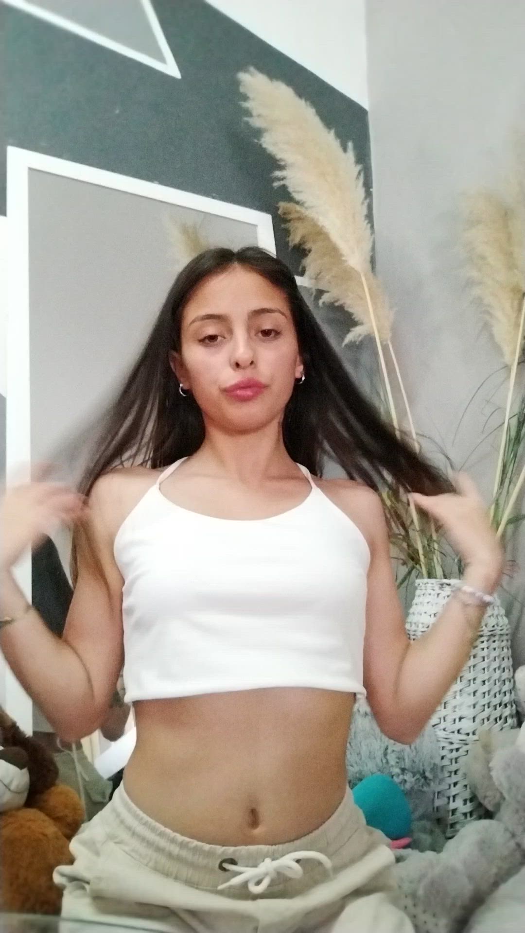 Arab porn video with onlyfans model lilbaeiris <strong>@irismanhattan</strong>