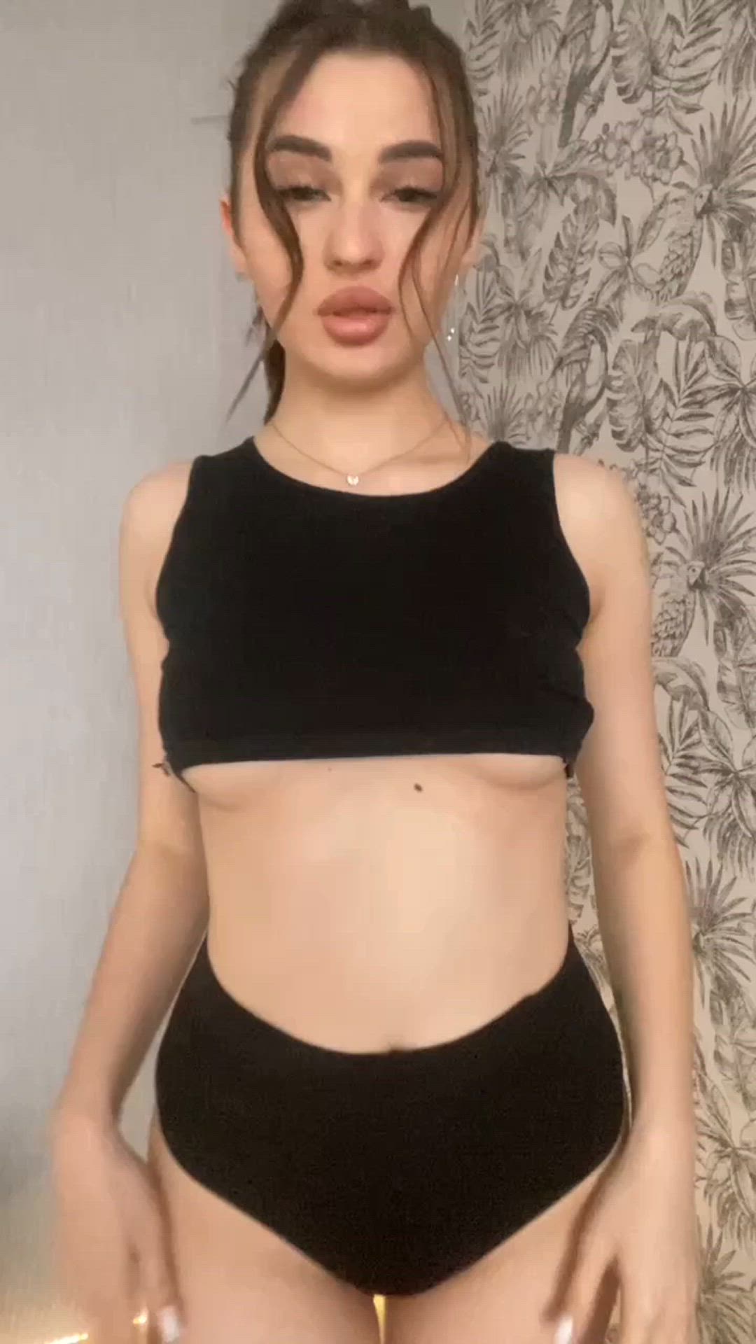 Ass porn video with onlyfans model likaqueen <strong>@lika_queen</strong>