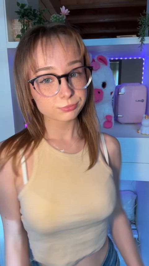 18 Years Old porn video with onlyfans model brooke🌸 <strong>@brooke.prk</strong>