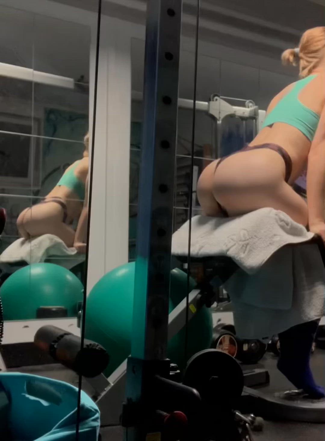 Ass porn video with onlyfans model MeoMeo <strong>@naughty_theres</strong>