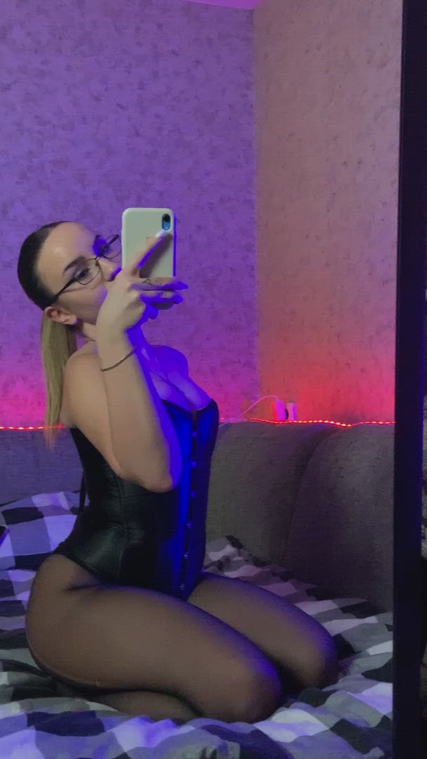 Amateur porn video with onlyfans model aaliyahmiracle <strong>@aaliyah_miracle</strong>