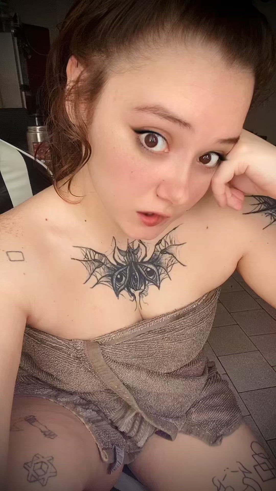 Cute porn video with onlyfans model redhead777 <strong>@redheadmiss</strong>
