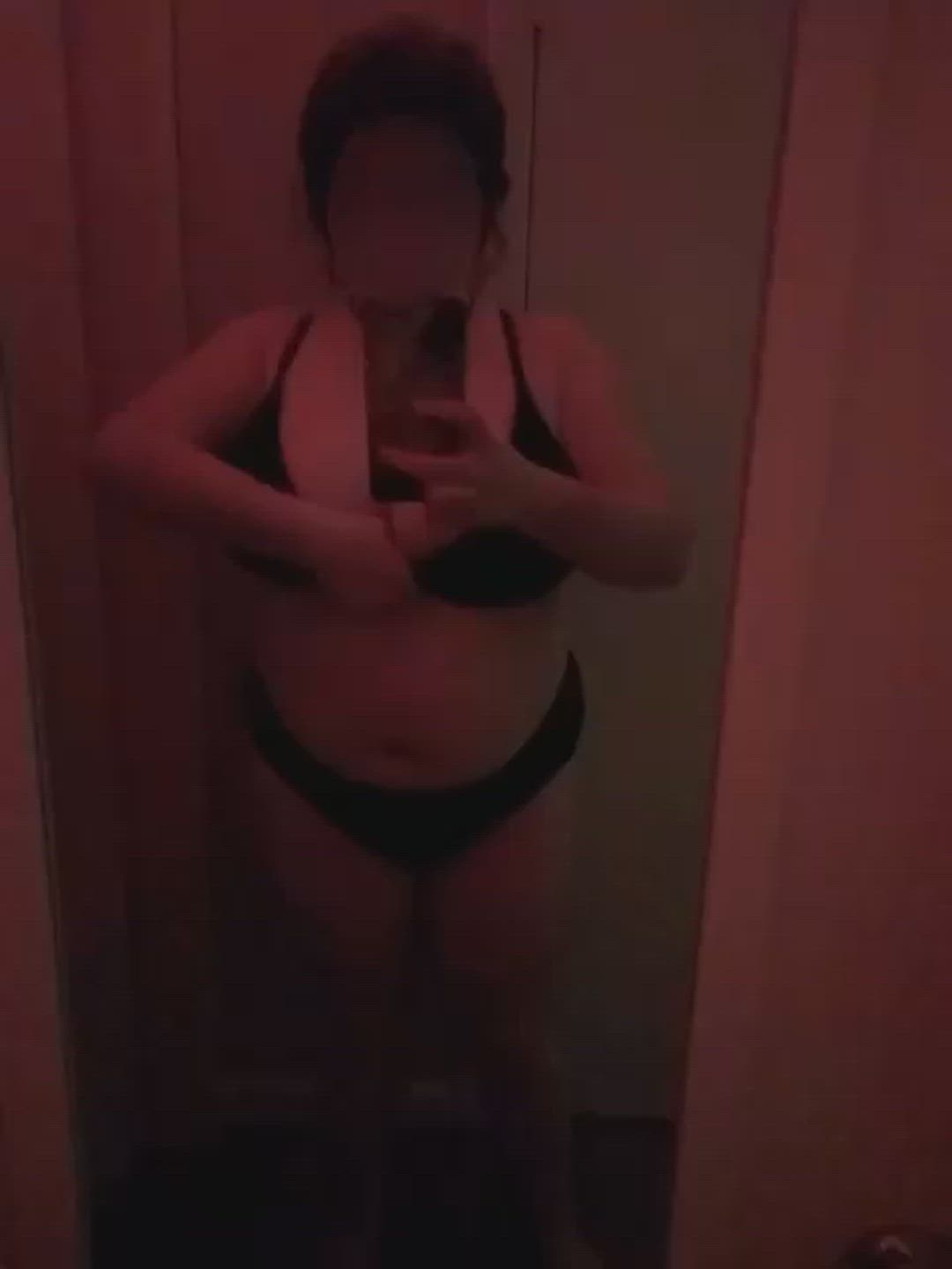 Big Tits porn video with onlyfans model Bristol Vellum <strong>@u394689865</strong>