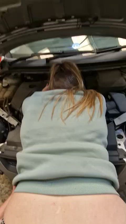 Ass porn video with onlyfans model mrandmrsmechanic <strong>@mrandmrsmechanic</strong>