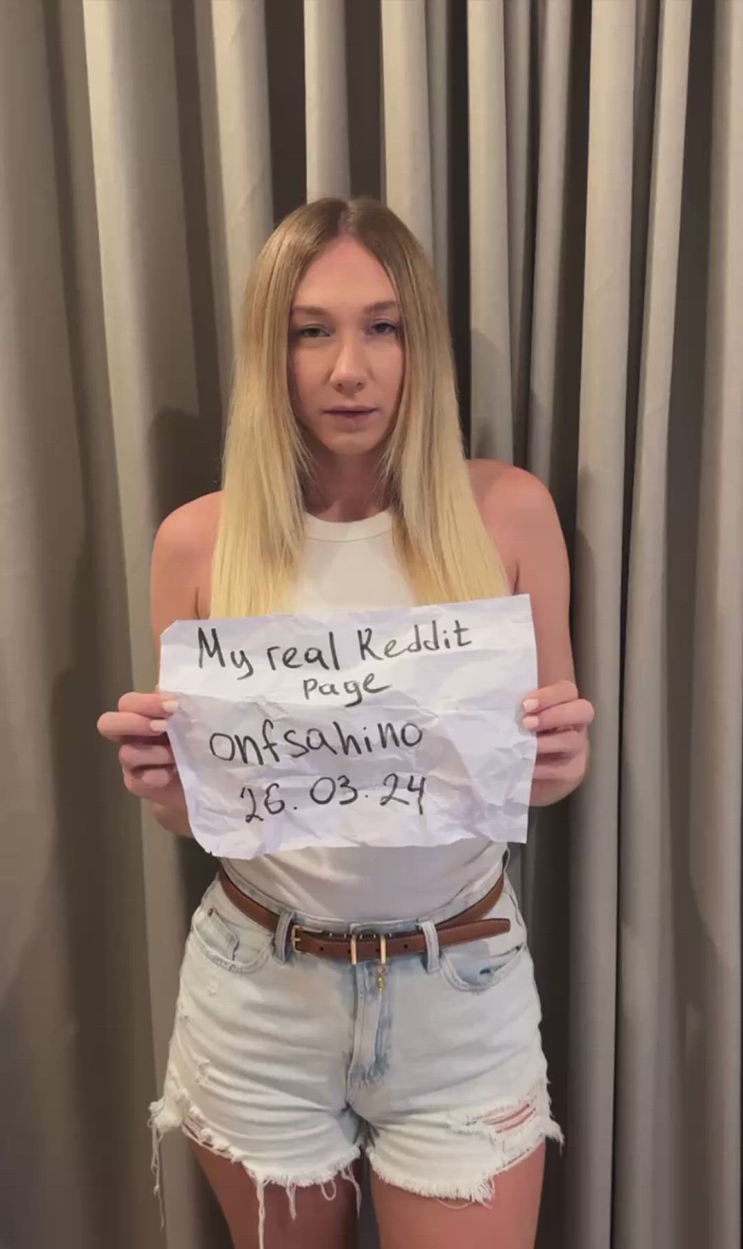 OnlyFans porn video with onlyfans model onfsahino <strong>@littleellee</strong>