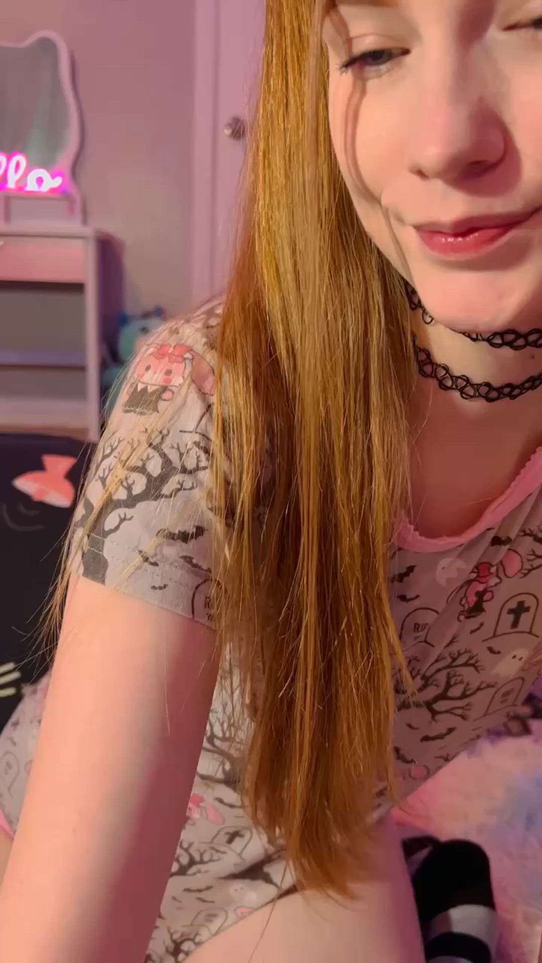 Cute porn video with onlyfans model serenitymoon <strong>@serenitym00n</strong>