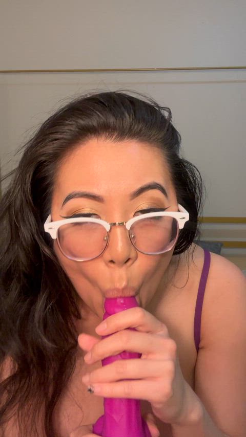 Asian porn video with onlyfans model Laci.Aioki <strong>@action</strong>