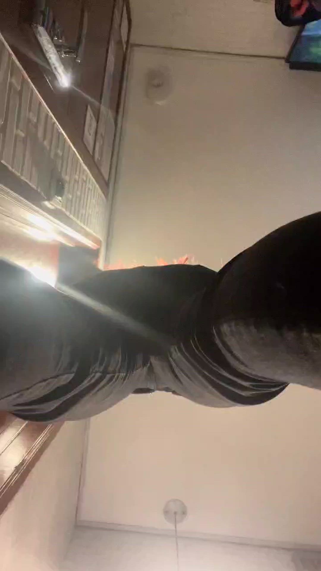OnlyFans porn video with onlyfans model elisaaxo <strong>@elisaaxo</strong>