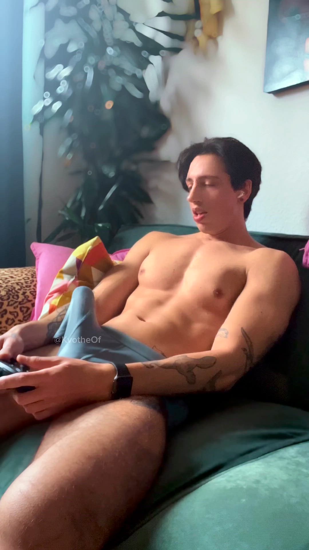 Big Dick porn video with onlyfans model Kvothe <strong>@kvotheof</strong>