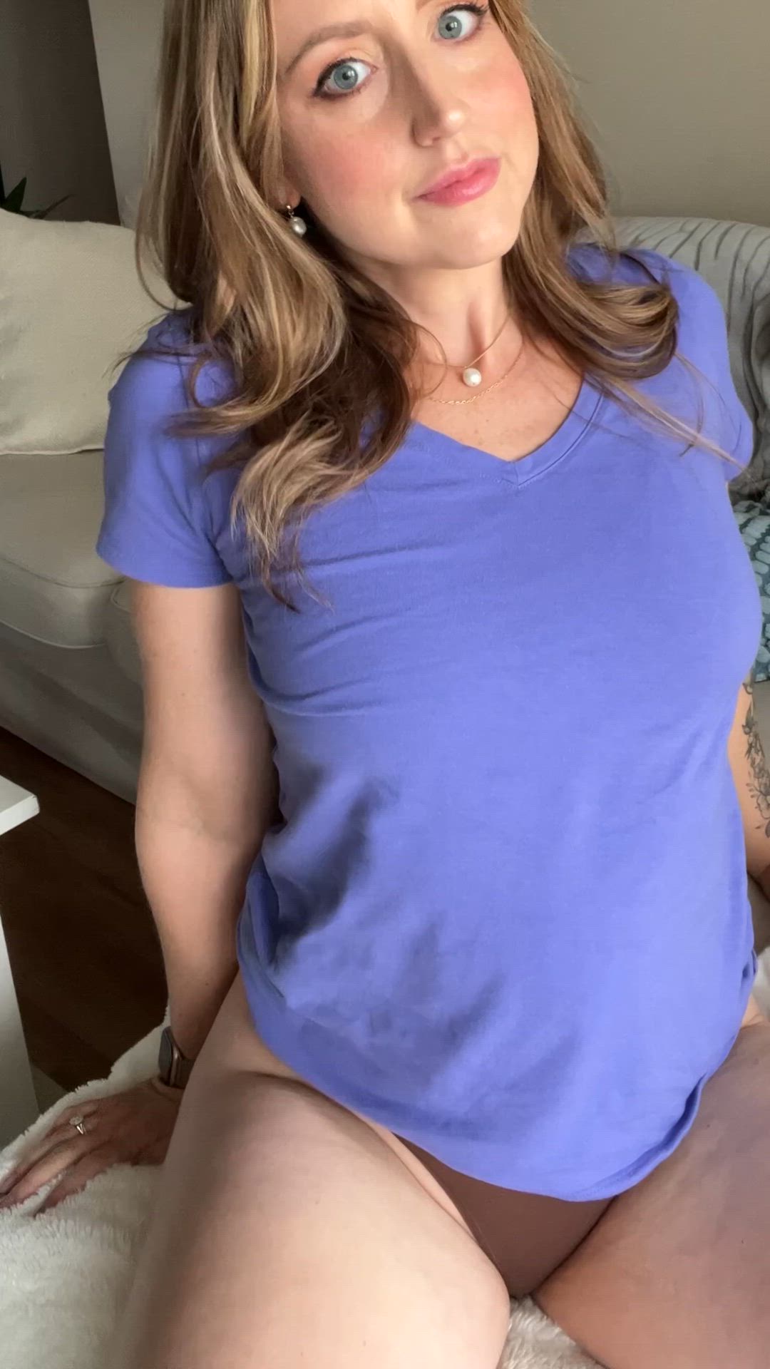 MILF porn video with onlyfans model Emma Orchid <strong>@emmaorchid</strong>