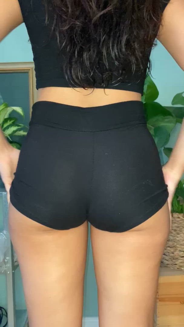 Amateur porn video with onlyfans model thaichickwhitedick <strong>@thaichickwhitedick</strong>